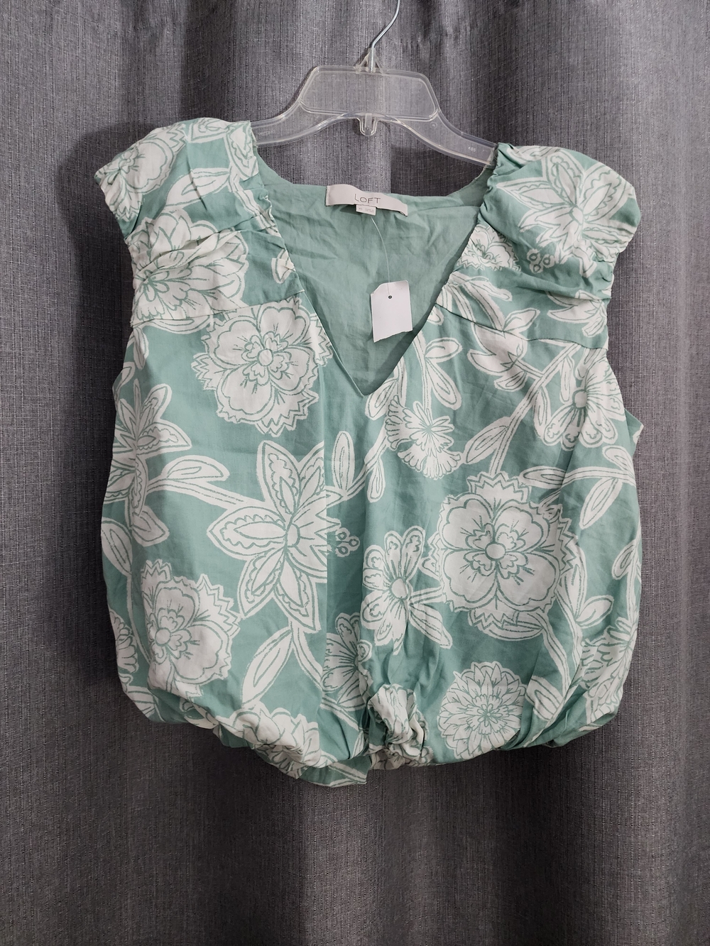 LOFT Mint Green and White Floral Cap-Sleeve Blouse